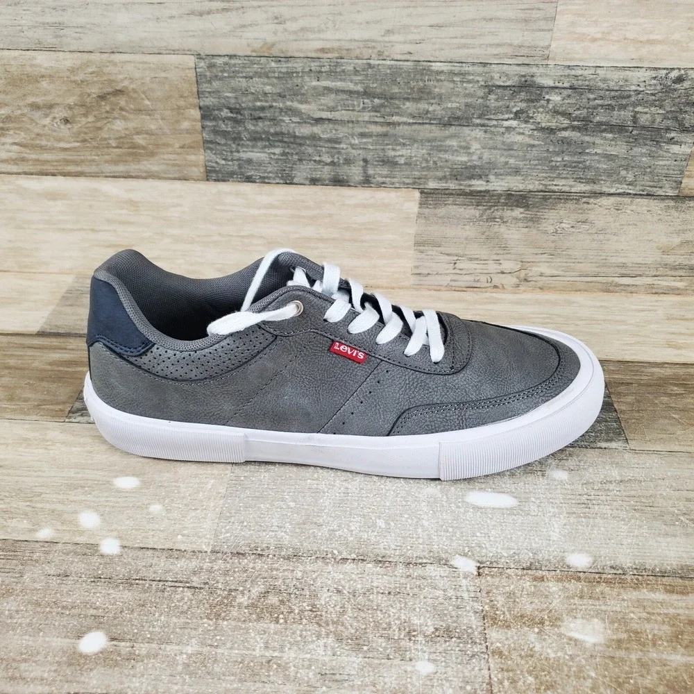 Levis Munro SC Shoes Mens Sz 9 Athletic Gray White Lace-Up Fashion Sneakers
